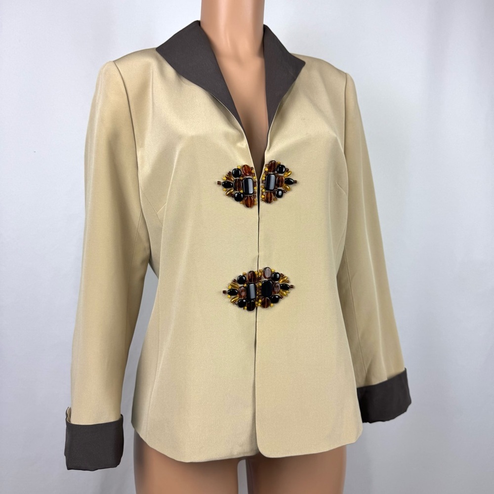 VTG Windsmoor Women’s Sz 6 100% Silk Tan/ Brown Light Weight Jacket Beaded Front